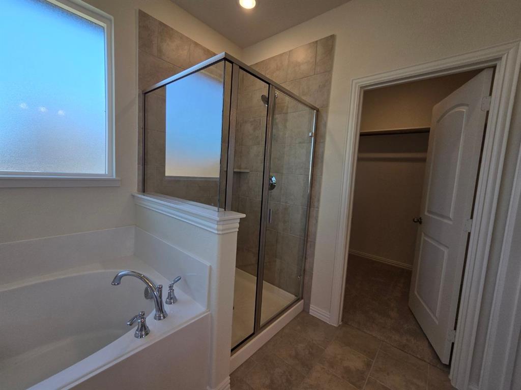 3006 Leopard Lane Property Photo 8