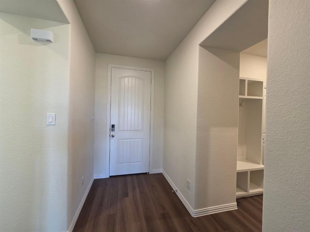 3006 Leopard Lane Property Photo 10