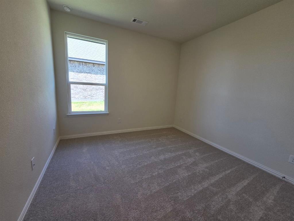 3006 Leopard Lane Property Photo 13