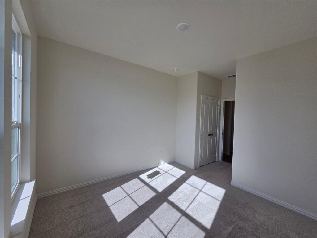 3006 Leopard Lane Property Photo 14