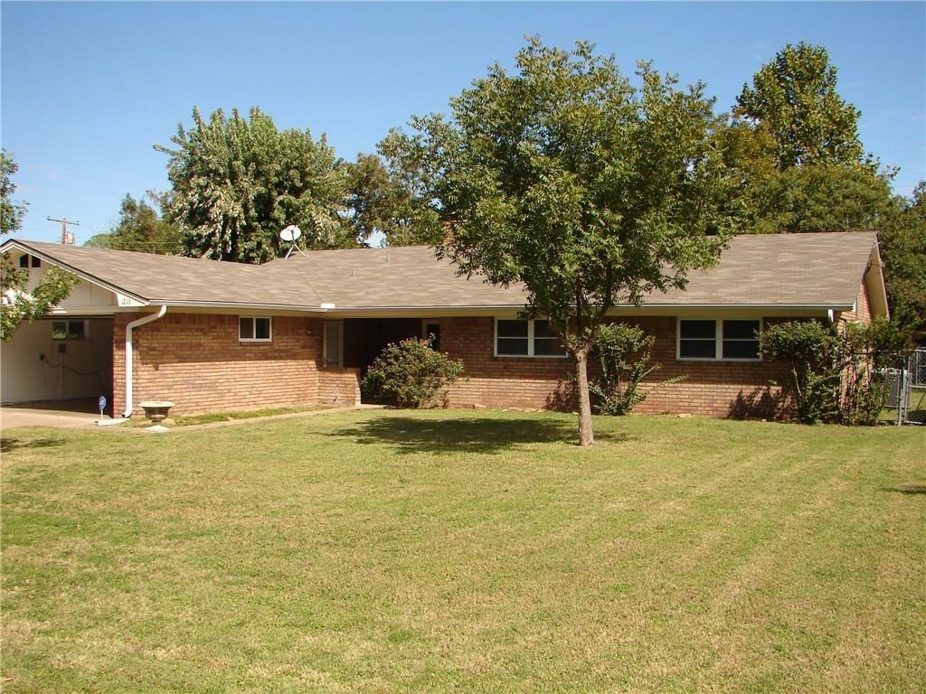 1213 Mockingbird Street