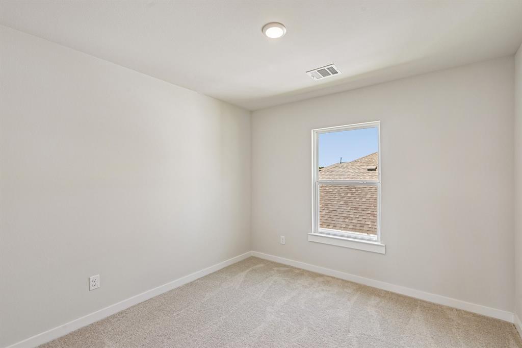 312 Sun Harvest Drive Property Photo 31