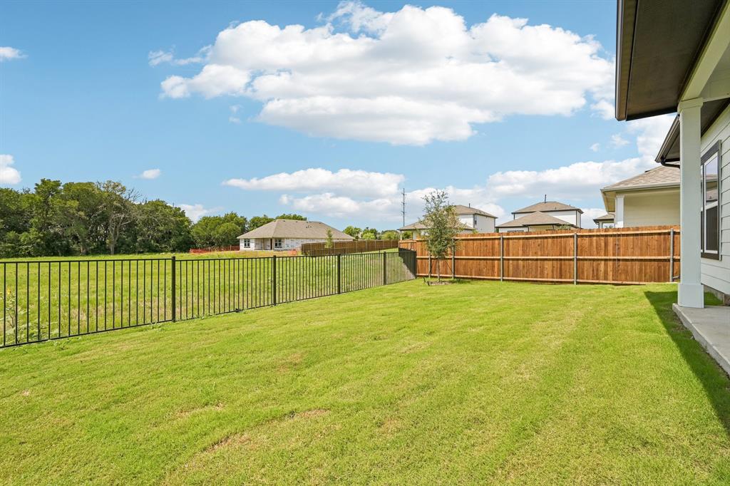 312 Sun Harvest Drive Property Photo 34
