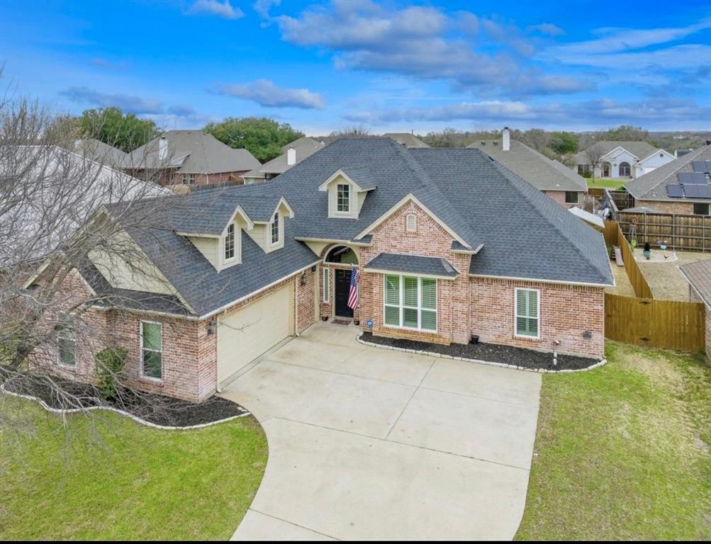 205 Wayne Drive Property Photo 2