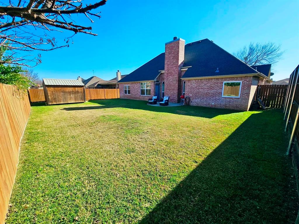 205 Wayne Drive Property Photo 4
