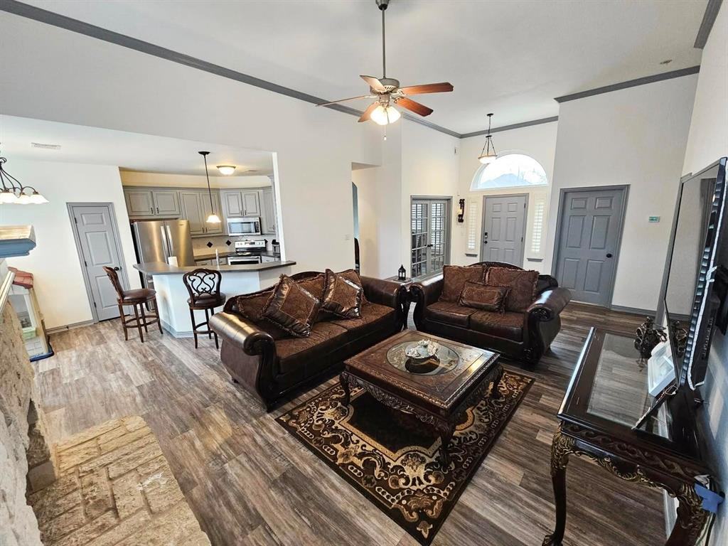205 Wayne Drive Property Photo 6