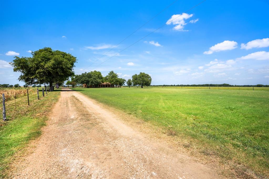 792 Evening Star Property Photo 3