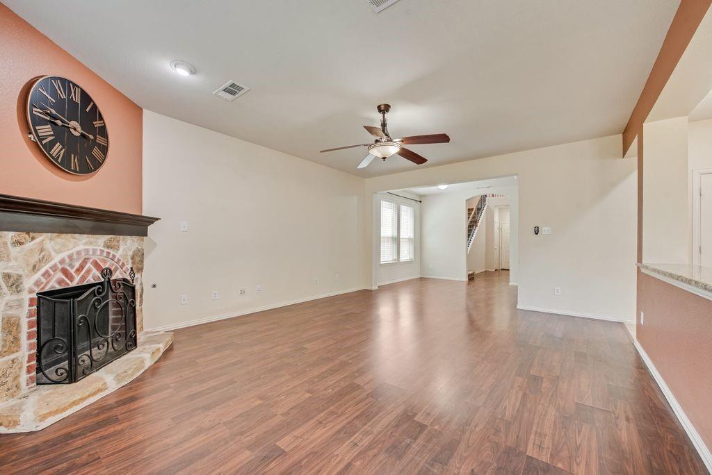 10516 Bolivar Drive Property Photo 6