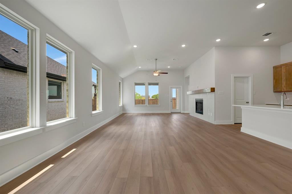 1733 Nesting Robin Lane Property Photo 6