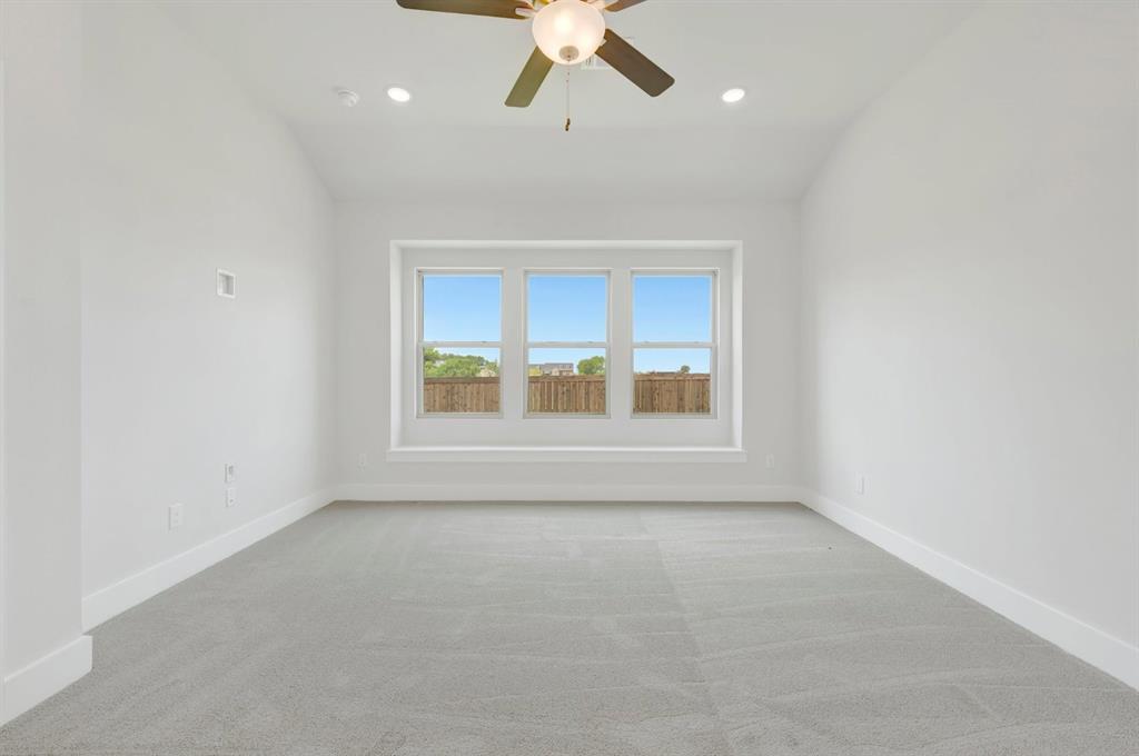 1733 Nesting Robin Lane Property Photo 13