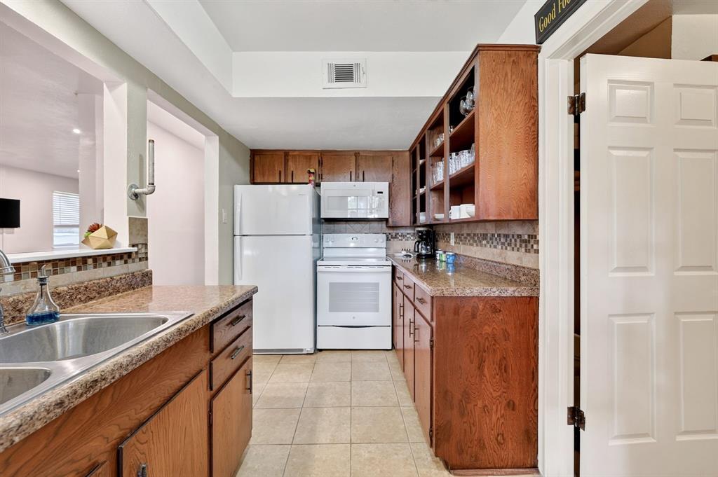 10115 Comanche Property Photo 21