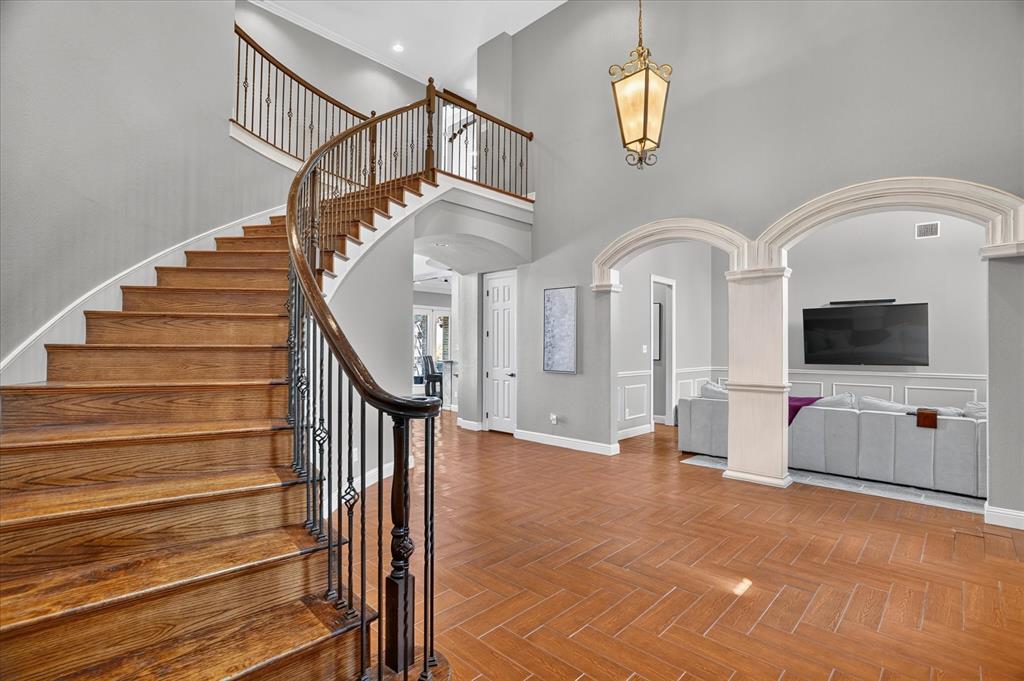 10808 Hawkins Home Boulevard Property Photo 5