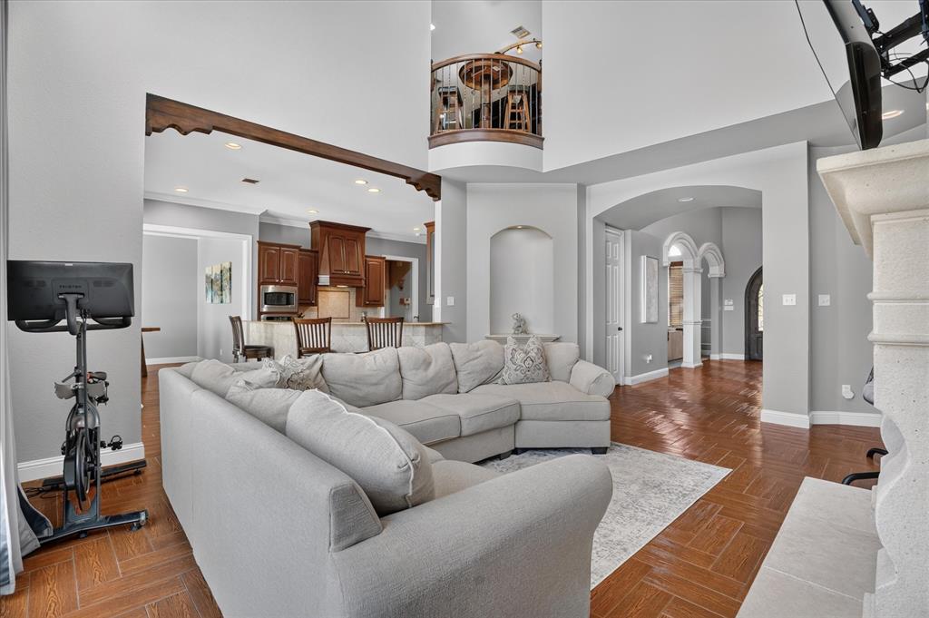 10808 Hawkins Home Boulevard Property Photo 11