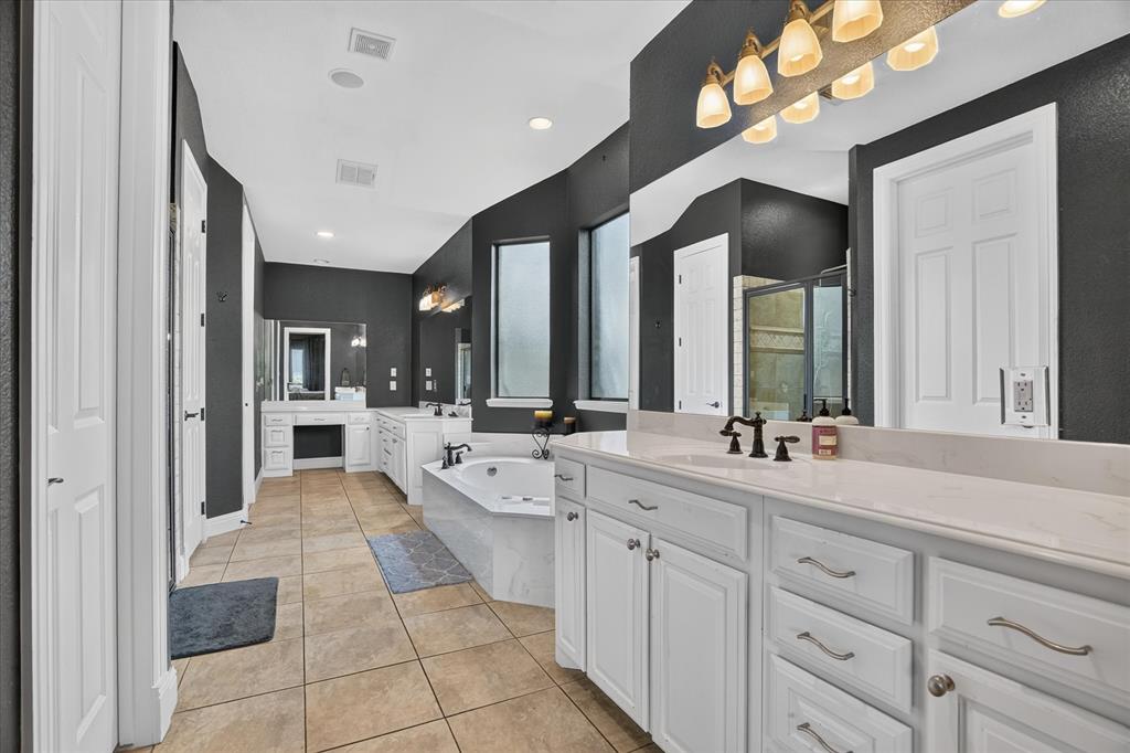 10808 Hawkins Home Boulevard Property Photo 23