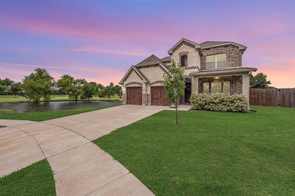 2304 Llano Drive Property Photo 1
