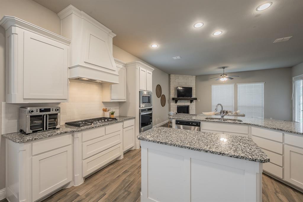 2304 Llano Drive Property Photo 17