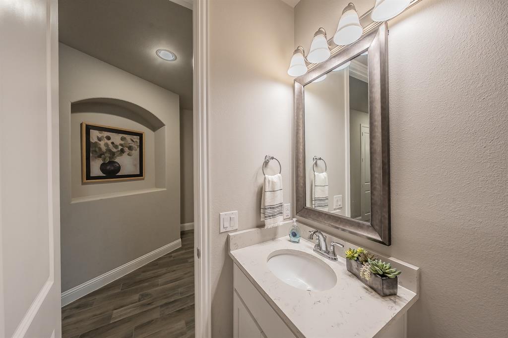 2304 Llano Drive Property Photo 23