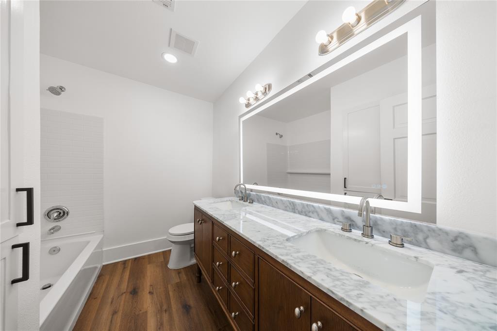 1314 Arborvitae Avenue Property Photo 12