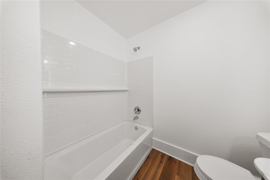 1314 Arborvitae Avenue Property Photo 13