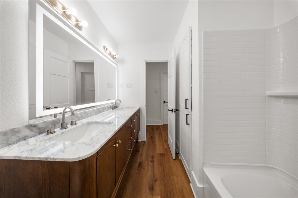 1314 Arborvitae Avenue Property Photo 14
