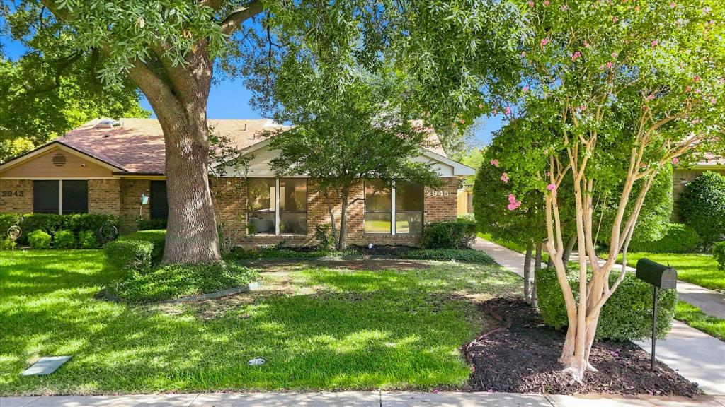 2945 Allister Street Property Photo 1