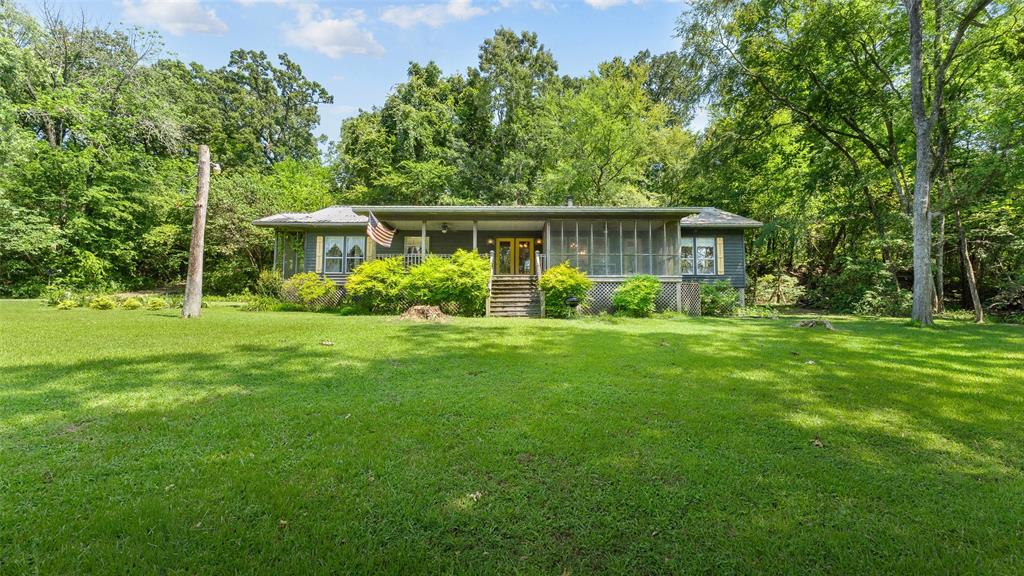 10129 Hudson Road Property Photo 3