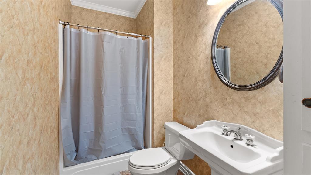 10129 Hudson Road Property Photo 16