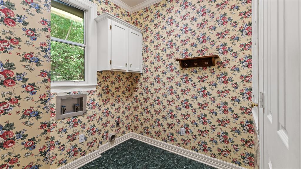10129 Hudson Road Property Photo 18