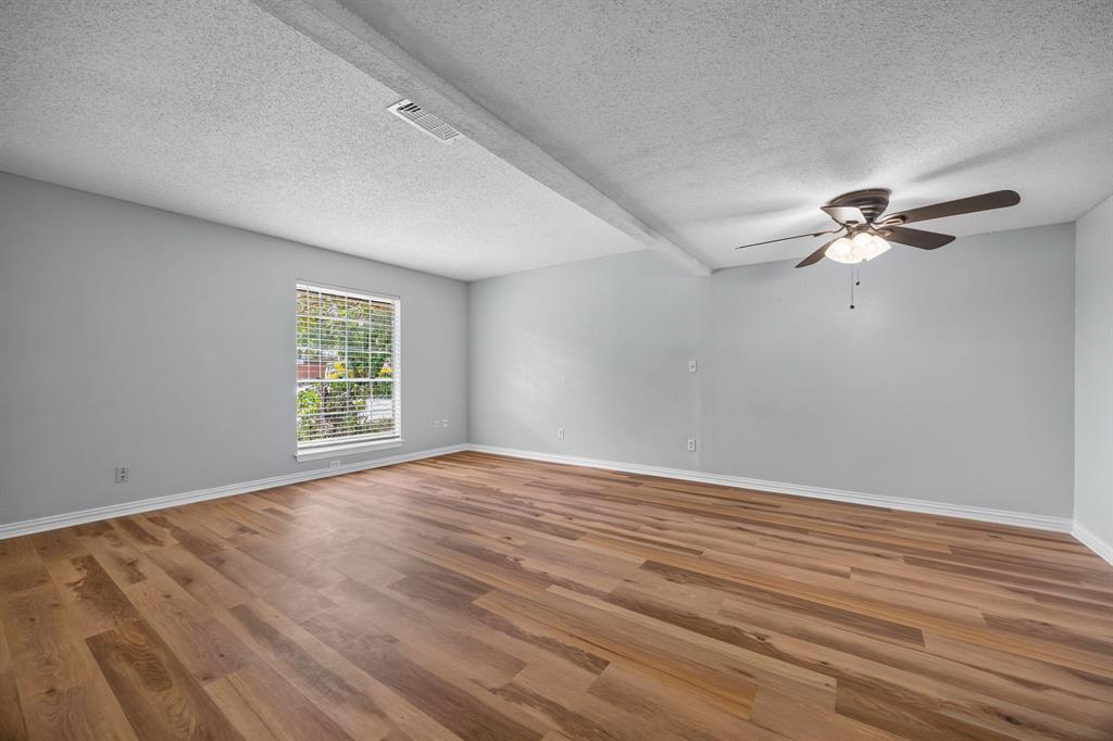 2019 Fleur De Lis Court Property Photo 9