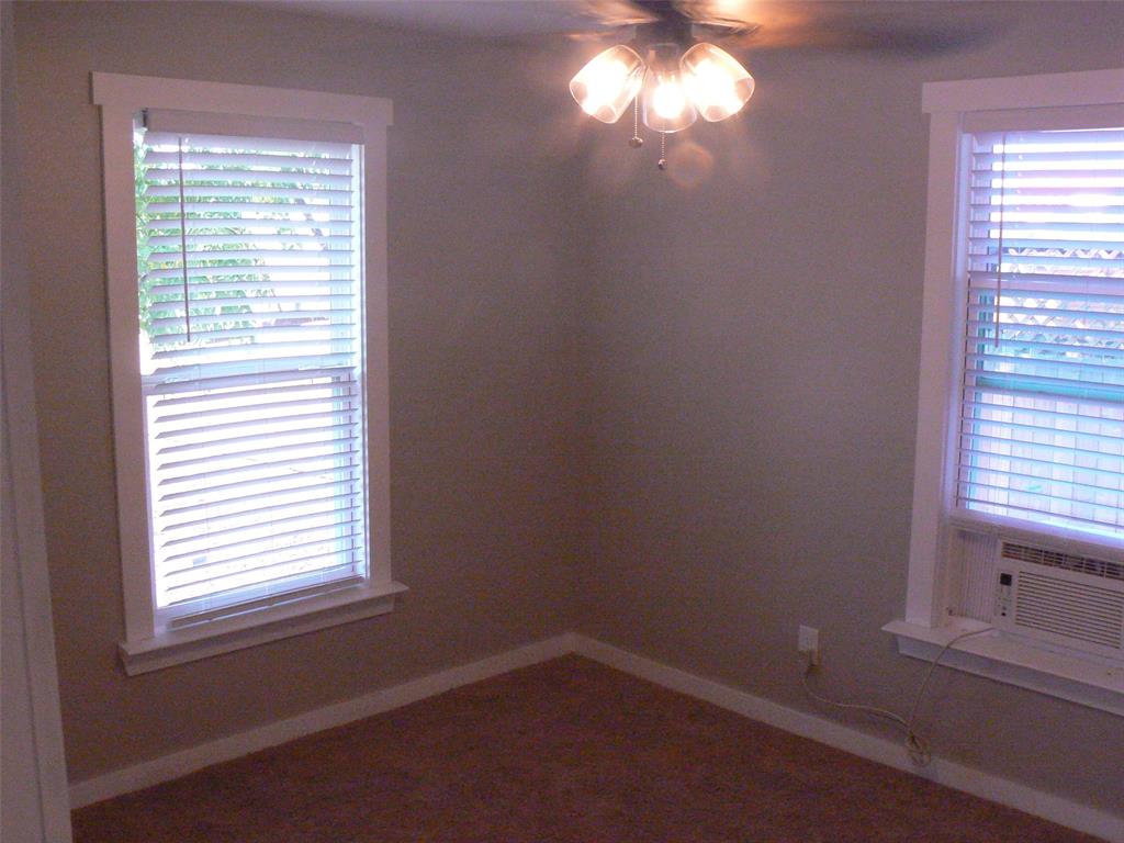 5728 Curzon Avenue Property Photo 8