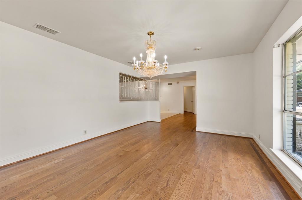 416 Brook Lane Property Photo 5
