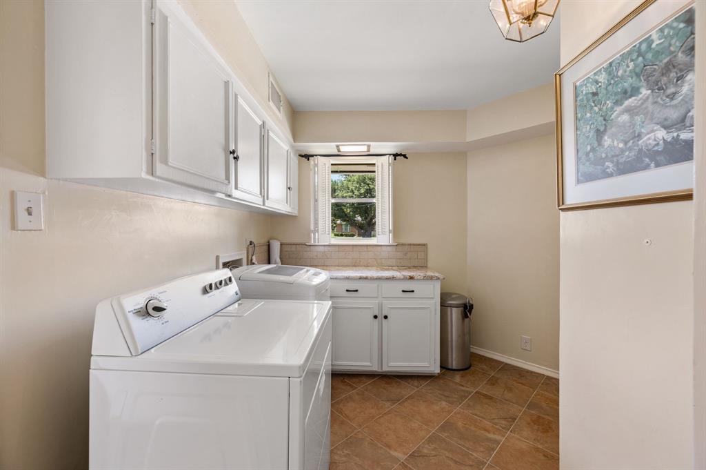 416 Brook Lane Property Photo 39