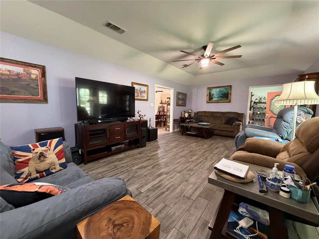 3 Brownstone Court Property Photo 6