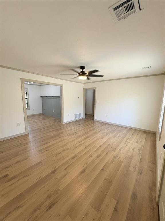 3200 Hollywood Avenue Property Photo 2