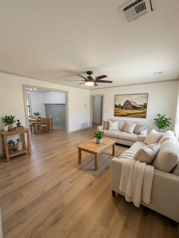 3200 Hollywood Avenue Property Photo 3