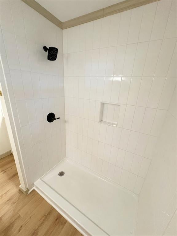3200 Hollywood Avenue Property Photo 18