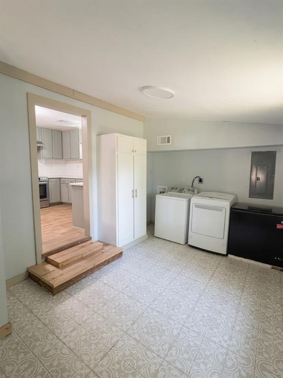 3200 Hollywood Avenue Property Photo 29