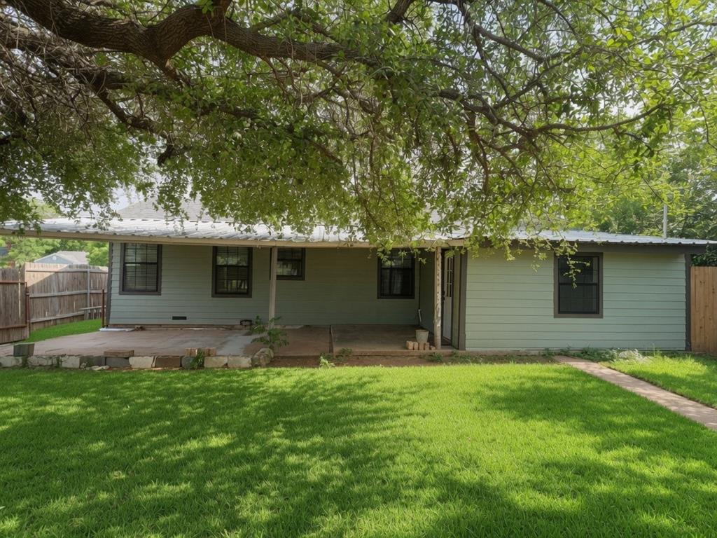 3200 Hollywood Avenue Property Photo 32