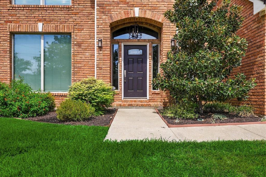2610 Woodside Drive Property Photo 2
