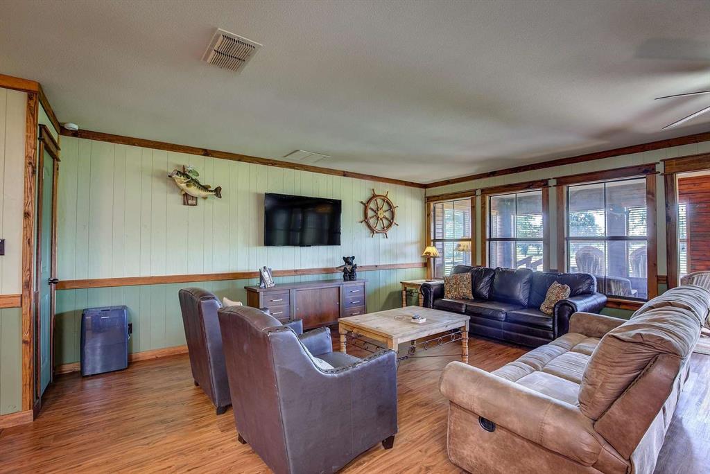166 County Road 1559 Property Photo 5