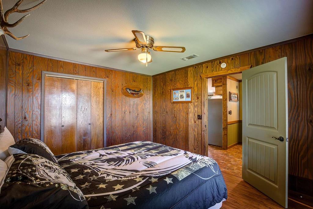 166 County Road 1559 Property Photo 18
