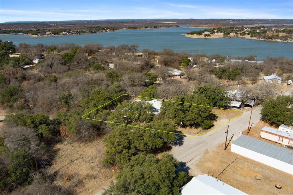 6904 Clover Leaf Drive Property Photo 1