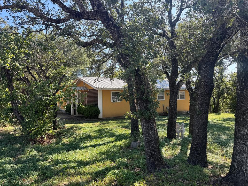 6904 Clover Leaf Drive Property Photo 22