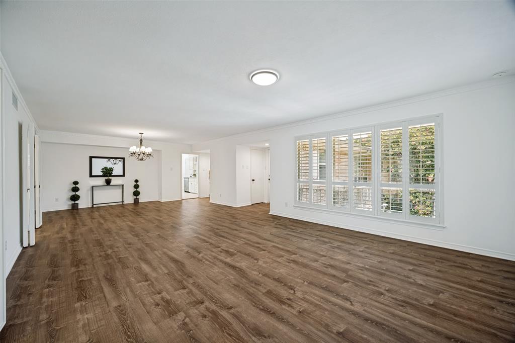 8619 Edgemere Road C Property Photo 14