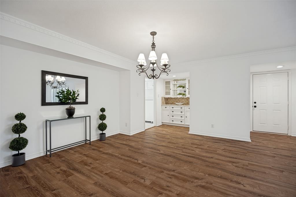 8619 Edgemere Road C Property Photo 15