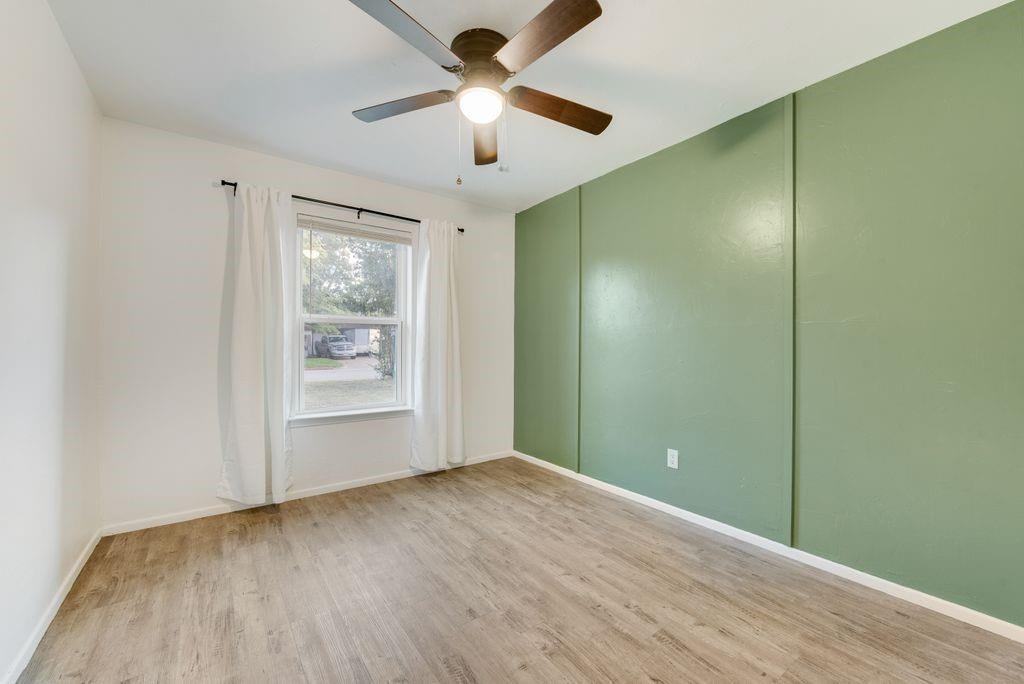 913 Childers Avenue Property Photo 13