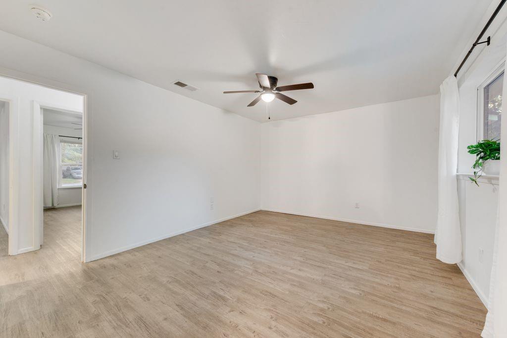 913 Childers Avenue Property Photo 17