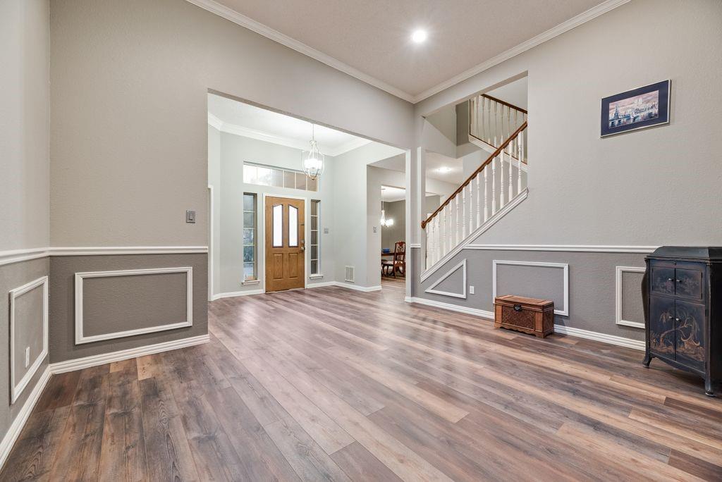 2212 Nottingham Street Property Photo 5