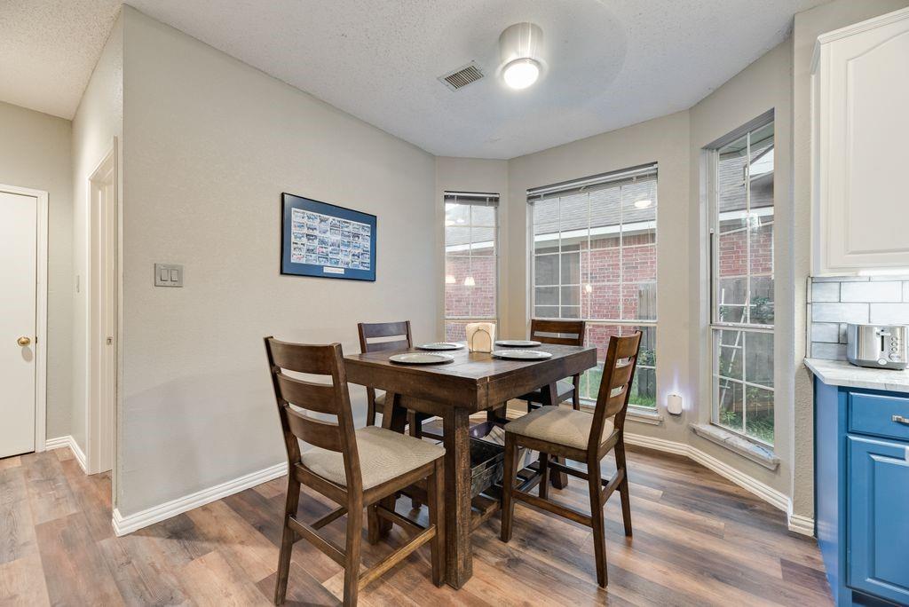 2212 Nottingham Street Property Photo 10