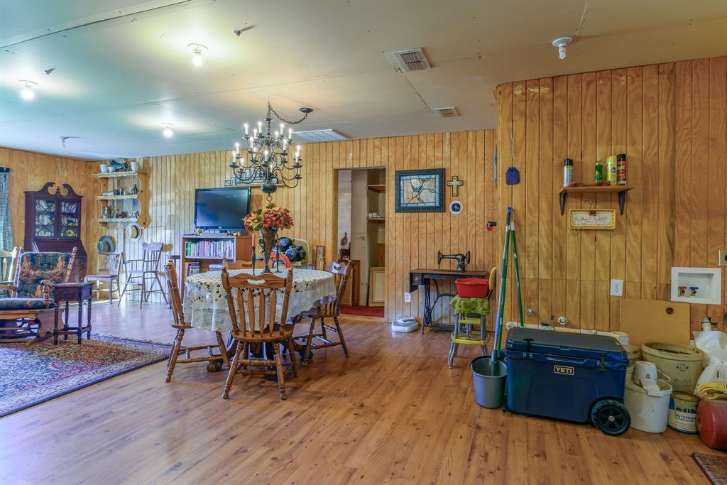 1272 Binion Road Property Photo 12